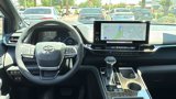 Used 2025 Toyota Sienna Platinum image 4