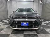 Used 2024 Kia Niro EX Touring image 3