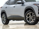 Used 2024 Chevrolet Trax LT w/ Driver Confidence Package image 4