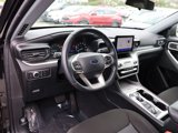 Certified 2022 Ford Explorer XLT w/ Class IV Trailer Tow Package image 3