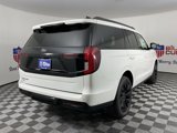 New 2025 Ford Expedition Platinum image 3
