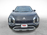 New 2025 Mitsubishi Outlander SE image 2