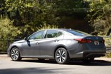 Used 2021 Nissan Altima 2.5 SV image 3