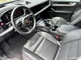 Certified 2025 Porsche Cayenne image 4
