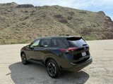 Used 2024 Nissan Rogue SV image 5