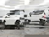 New 2025 Nissan Armada SL image 5