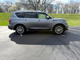 Used 2017 INFINITI QX80 4WD w/ Deluxe Technology Package image 2
