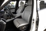 Used 2025 BMW X5 sDrive40i w/ Executive Package image 3