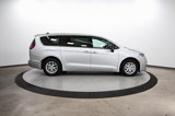 Certified 2024 Chrysler Pacifica Touring-L image 5