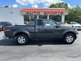 Used 2011 Nissan Frontier SV image 4
