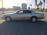 Used 2007 Lincoln Town Car Signature image 5