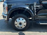 Used 2023 Ford F450 Lariat image 2