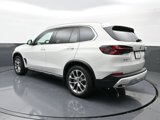 New 2025 BMW X5 sDrive40i w/ Parking Assistance Package image 5