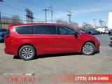 New 2025 Chrysler Pacifica Select image 4