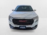 Used 2024 GMC Terrain SLE image 2