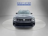 Used 2021 Volkswagen Tiguan SE R-Line image 2