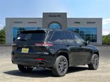 New 2025 Jeep Grand Cherokee Summit image 4