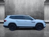 Used 2024 Volkswagen Atlas Peak Edition SEL image 4