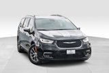 New 2025 Chrysler Pacifica Pinnacle image 2