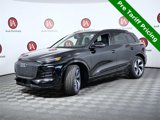 New 2025 Audi Q6 e-tron Prestige image 4