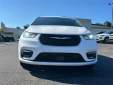 New 2026 Chrysler Pacifica Pinnacle image 2
