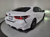 Used 2024 Toyota Camry SE image 4