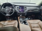 Used 2019 Volvo XC90 T6 Momentum image 2