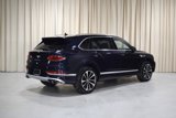 New 2025 Bentley Bentayga Extended Wheelbase image 3
