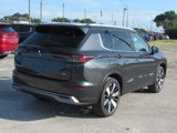 New 2025 Mitsubishi Outlander SEL image 3