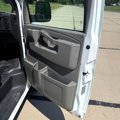 Used 2016 Chevrolet Express 3500 Extended image 4