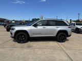 New 2024 Jeep Grand Cherokee Altitude image 3
