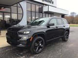 New 2025 Jeep Grand Cherokee Limited w/ Black Appearance Package image 2