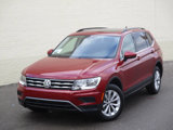 Used 2019 Volkswagen Tiguan SE w/ Panoramic Sunroof Package image 3
