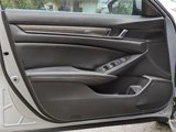 Used 2020 Honda Accord Sport image 2