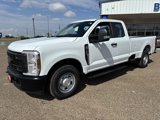 New 2026 Ford F350 2WD SuperCab Super Duty image 3