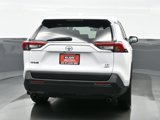 Used 2022 Toyota RAV4 LE image 5