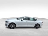 New 2025 Volvo S90 B6 Plus image 3