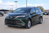Used 2024 Toyota Sienna XLE w/ XLE Plus Package image 4