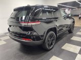 New 2025 Jeep Grand Cherokee Altitude image 4