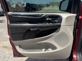 Used 2020 Dodge Grand Caravan SXT image 5