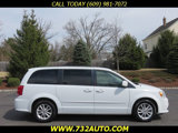 Used 2016 Dodge Grand Caravan SXT w/ UConnect Hands-Free Group image 4