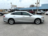 Used 2020 Chevrolet Malibu LT image 2