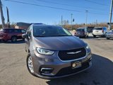 Used 2022 Chrysler Pacifica Touring-L image 5