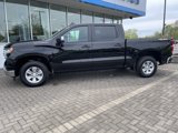 Used 2025 Chevrolet Silverado 1500 LT image 2