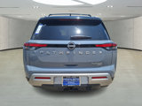 New 2025 Nissan Pathfinder Platinum image 4