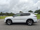 New 2025 Mitsubishi Outlander SE image 6