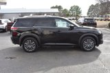 New 2025 Nissan Pathfinder SL w/ SL Premium Package image 4