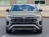 New 2025 Volkswagen Atlas Peak Edition SE image 2