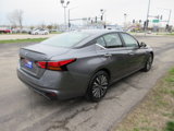 Used 2024 Nissan Altima 2.5 SV image 5