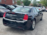 Used 2017 Chrysler 300 C image 6